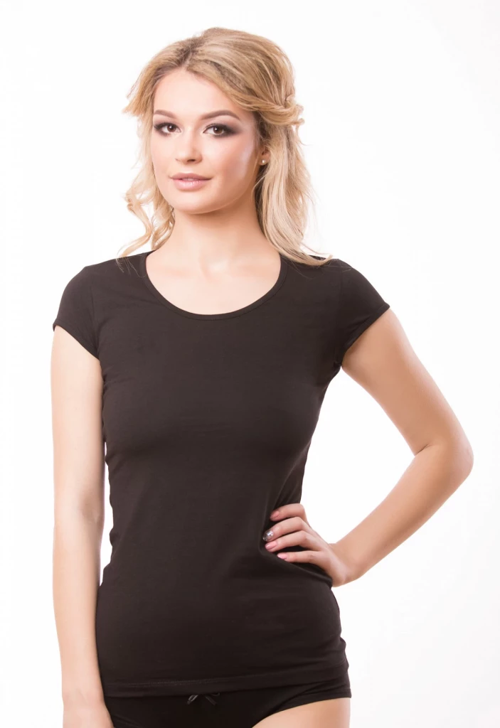 Футболка жіноча