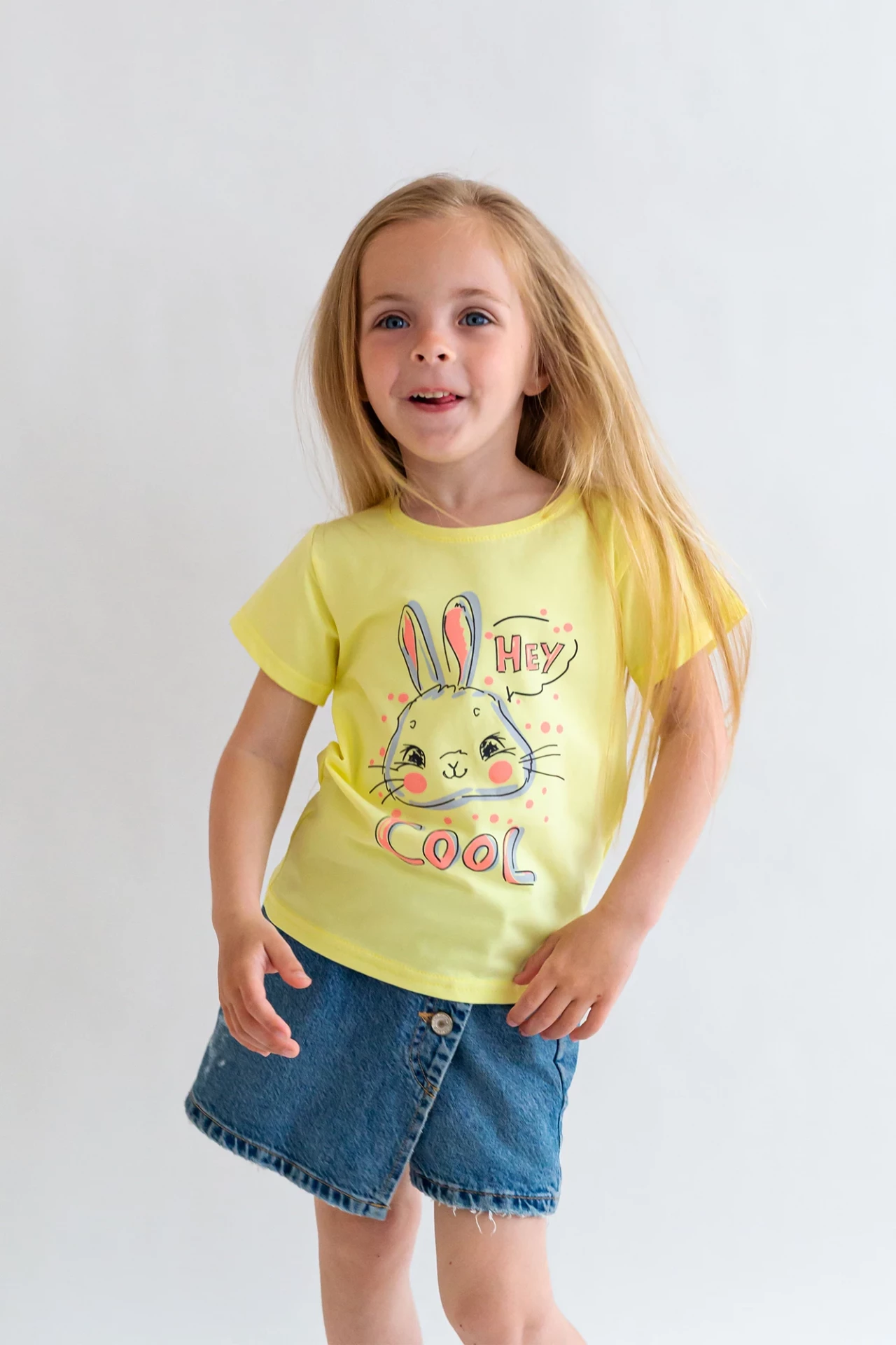 Футболка для дівчинки